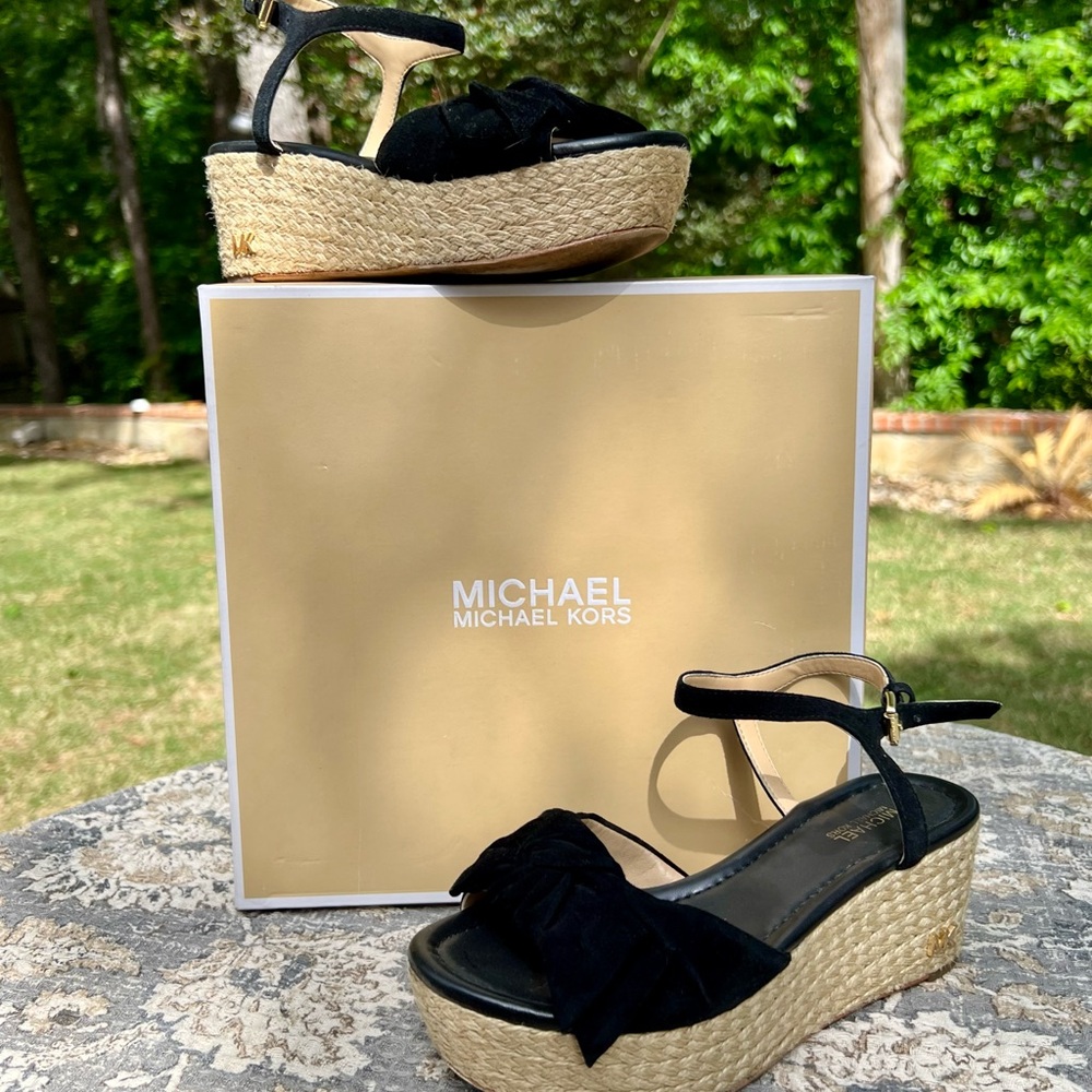 MICHAEL- Michael Kors Mid Wedges - women’s size 5.5 - Picture 2 of 15